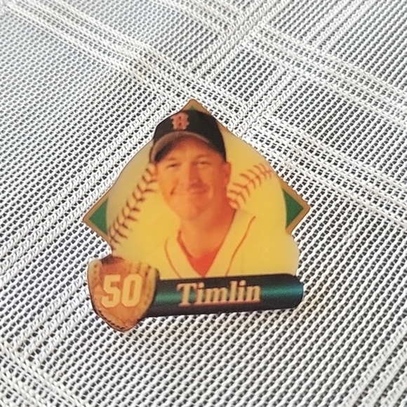 Vintage Peter David Sports Pins- (3) Boston Red Sox - Picture 5 of 6